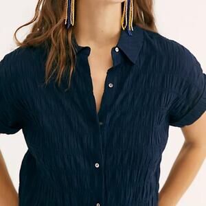 Scotch & Soda Navy Smocked Button Down Shirt size Small